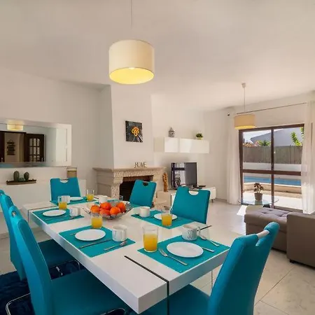 Luxury Sesmarias Villa Marean Gale Beach 4 Bedrooms Great Pool Area Perfect For Famili * 기아